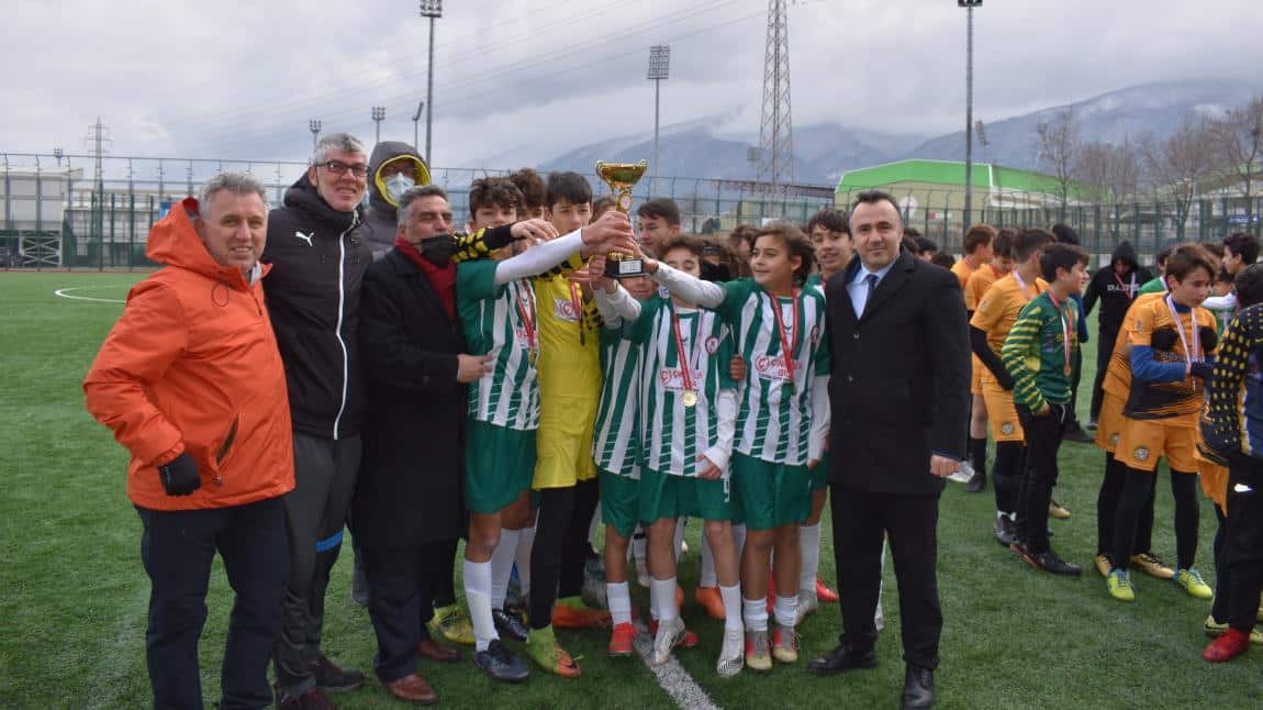 Yıldız Futbol Takımımız Bursa Şampiyonu!